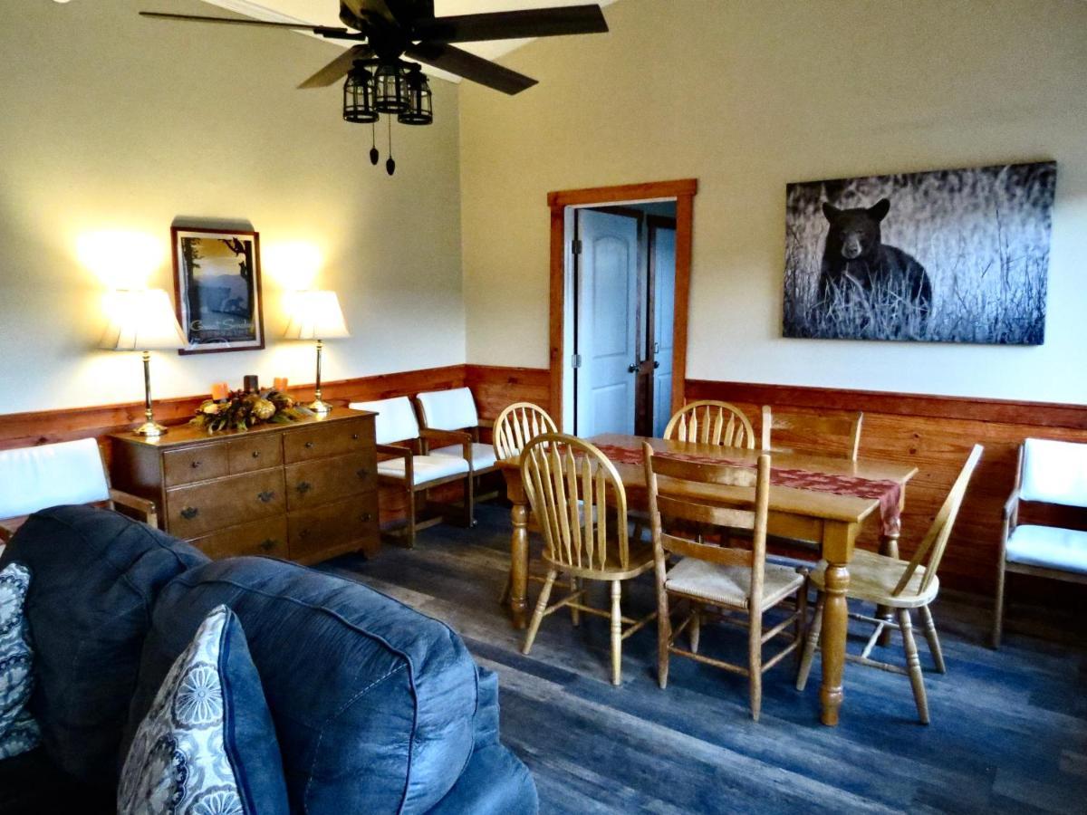 Million Dollar Views! 4 Bedroom, Sleeps 9, Close To National Park And 5 Mi To Gatlinburg! エクステリア 写真