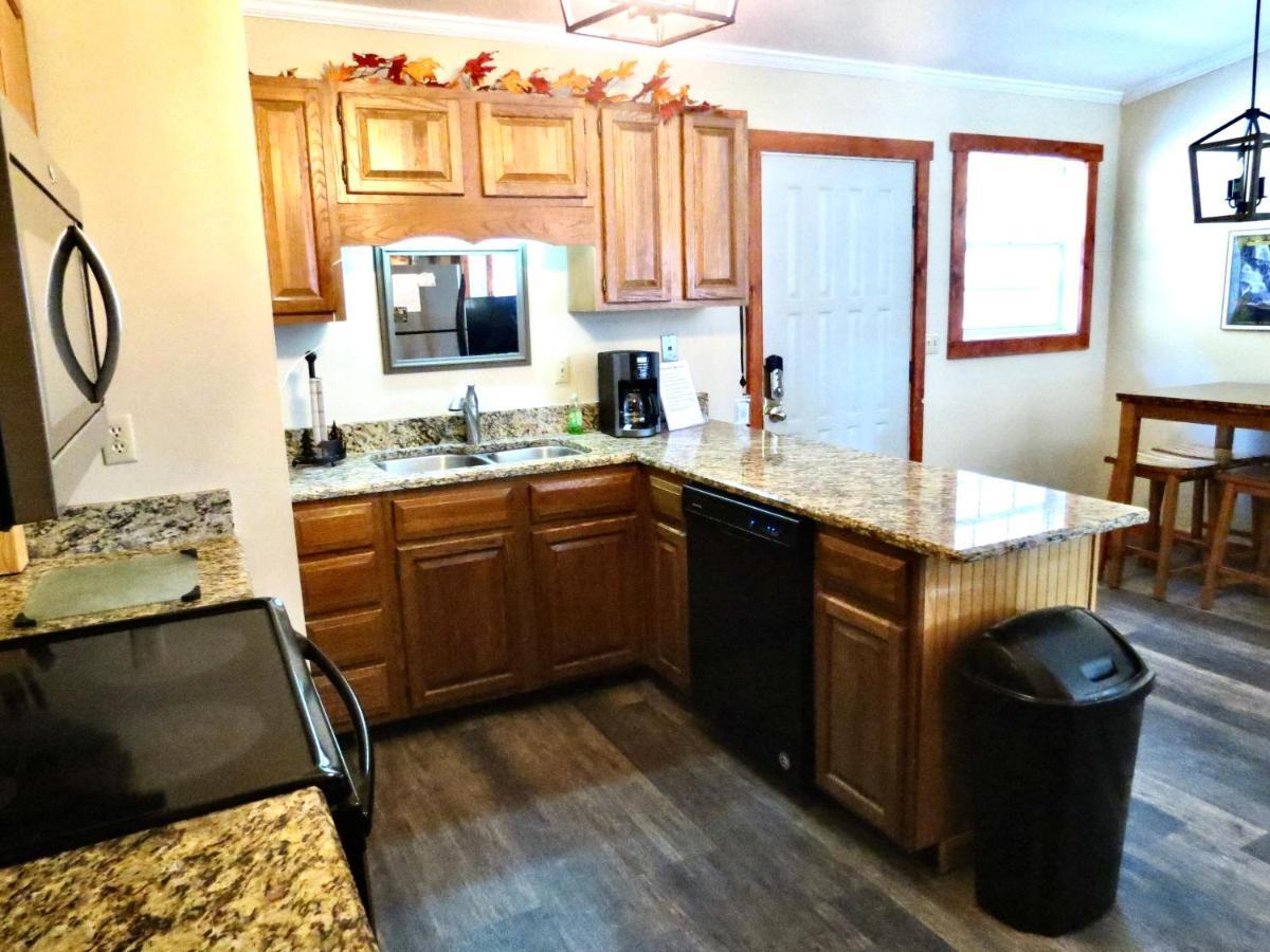 Million Dollar Views! 4 Bedroom, Sleeps 9, Close To National Park And 5 Mi To Gatlinburg! エクステリア 写真